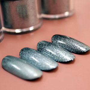 silver pearl pigment applied on nails