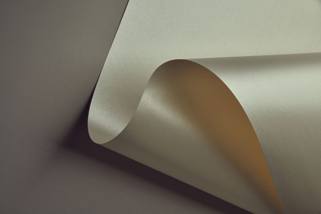 shinny pearlescent paper